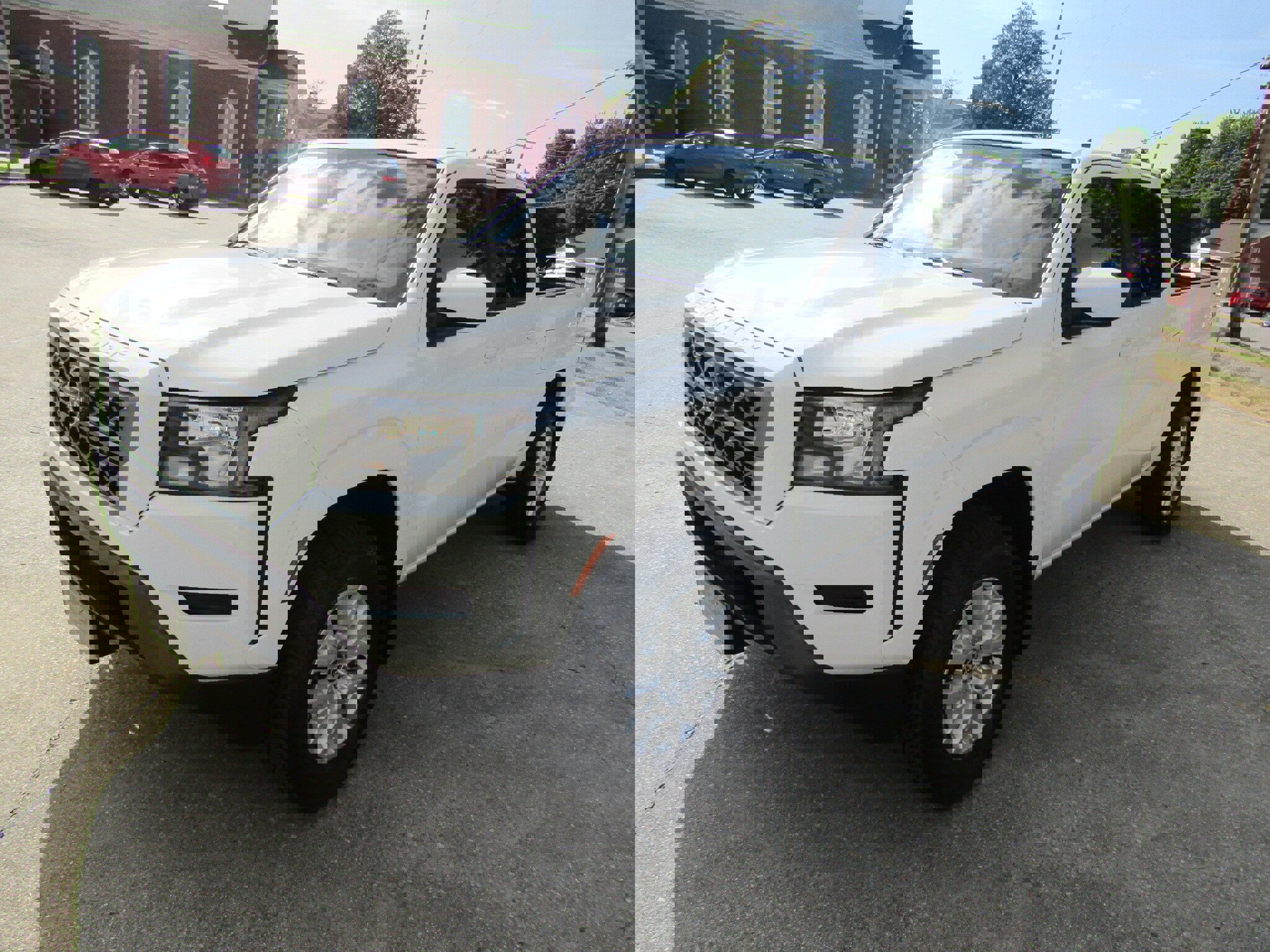 Used 2022 Nissan Frontier SV w/ Technology Package image 7