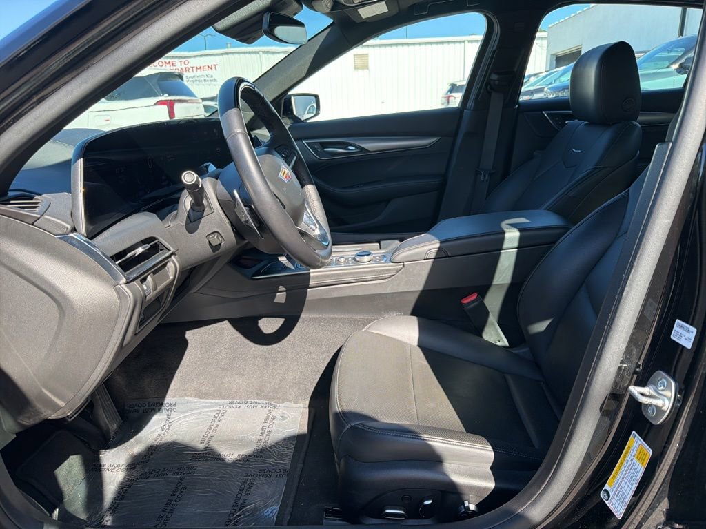 Used 2025 Cadillac CT5 Premium Luxury RWD image 14