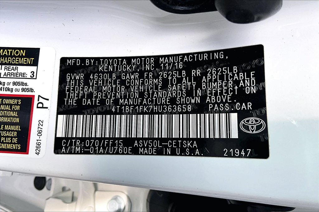 Used 2017 Toyota Camry SE FWD image 32