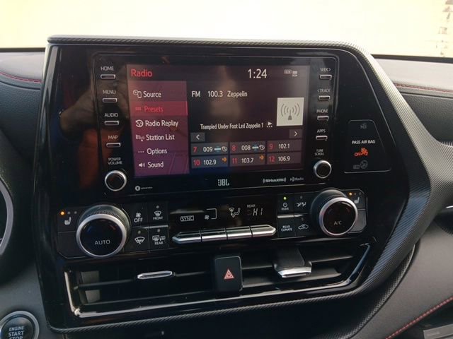 Used 2021 Toyota Highlander XSE image 34