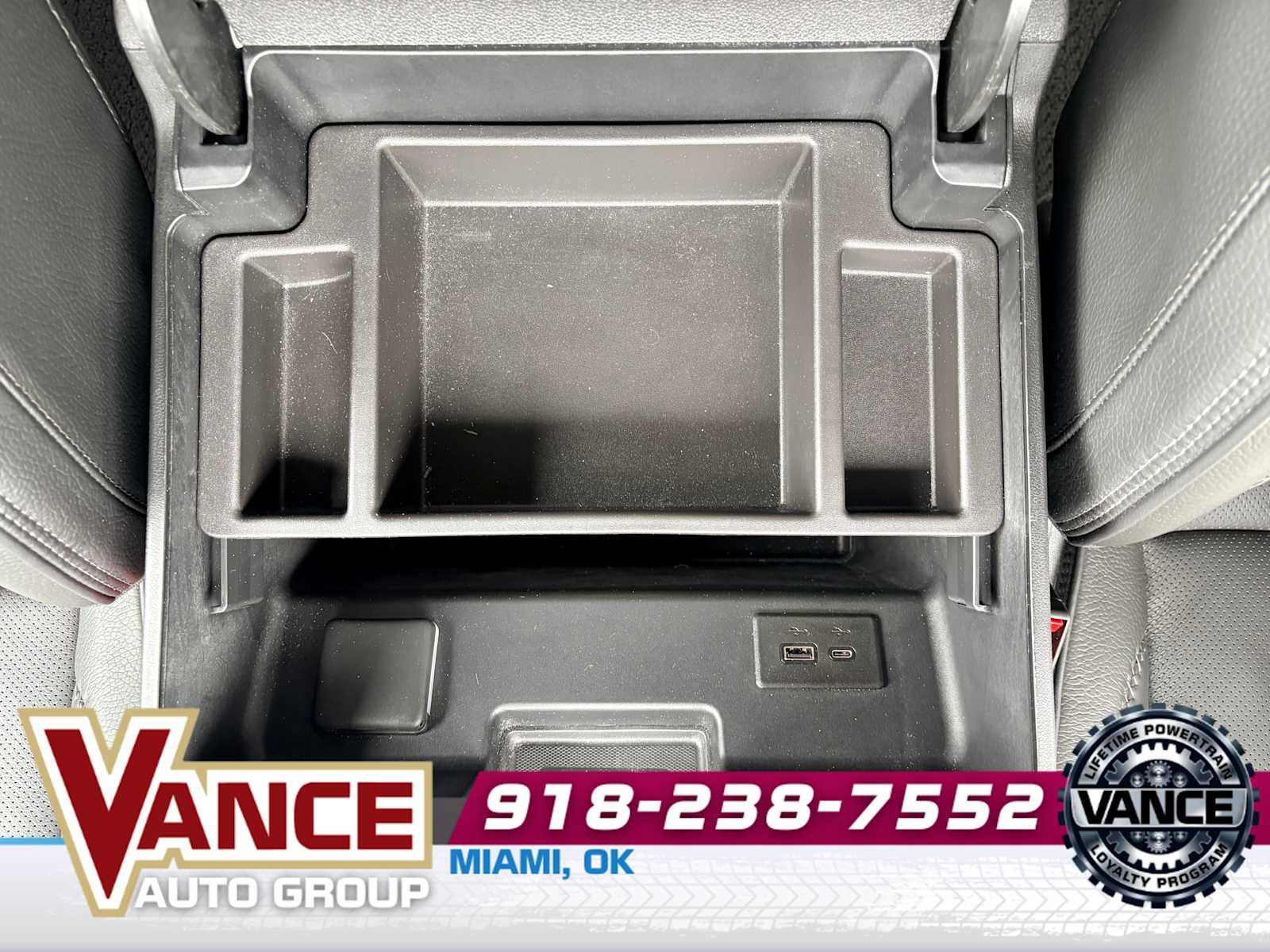 Used 2024 GMC Sierra 1500 Denali w/ Denali Reserve Package AWD/4WD image 36