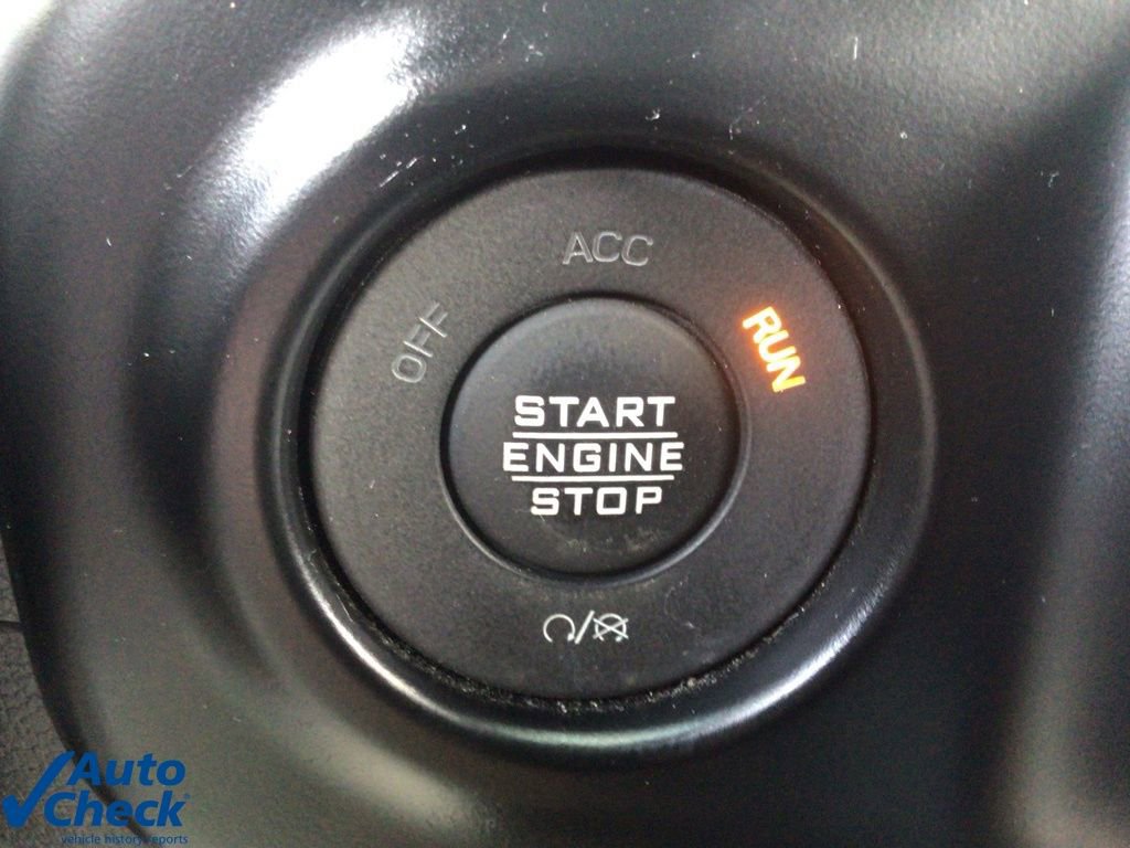 Used 2022 Jeep Wrangler Unlimited Sahara w/ Cold Weather Group image 33