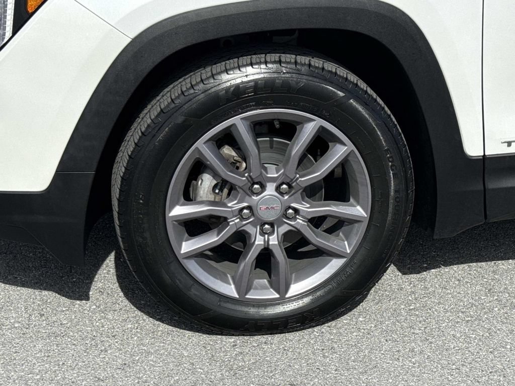 Used 2023 GMC Terrain SLT w/ Infotainment Package II AWD/4WD image 30