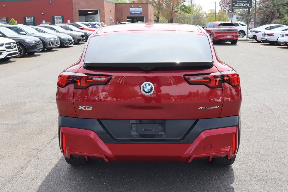 Used 2026 BMW X2 xDrive28i AWD/4WD image 6