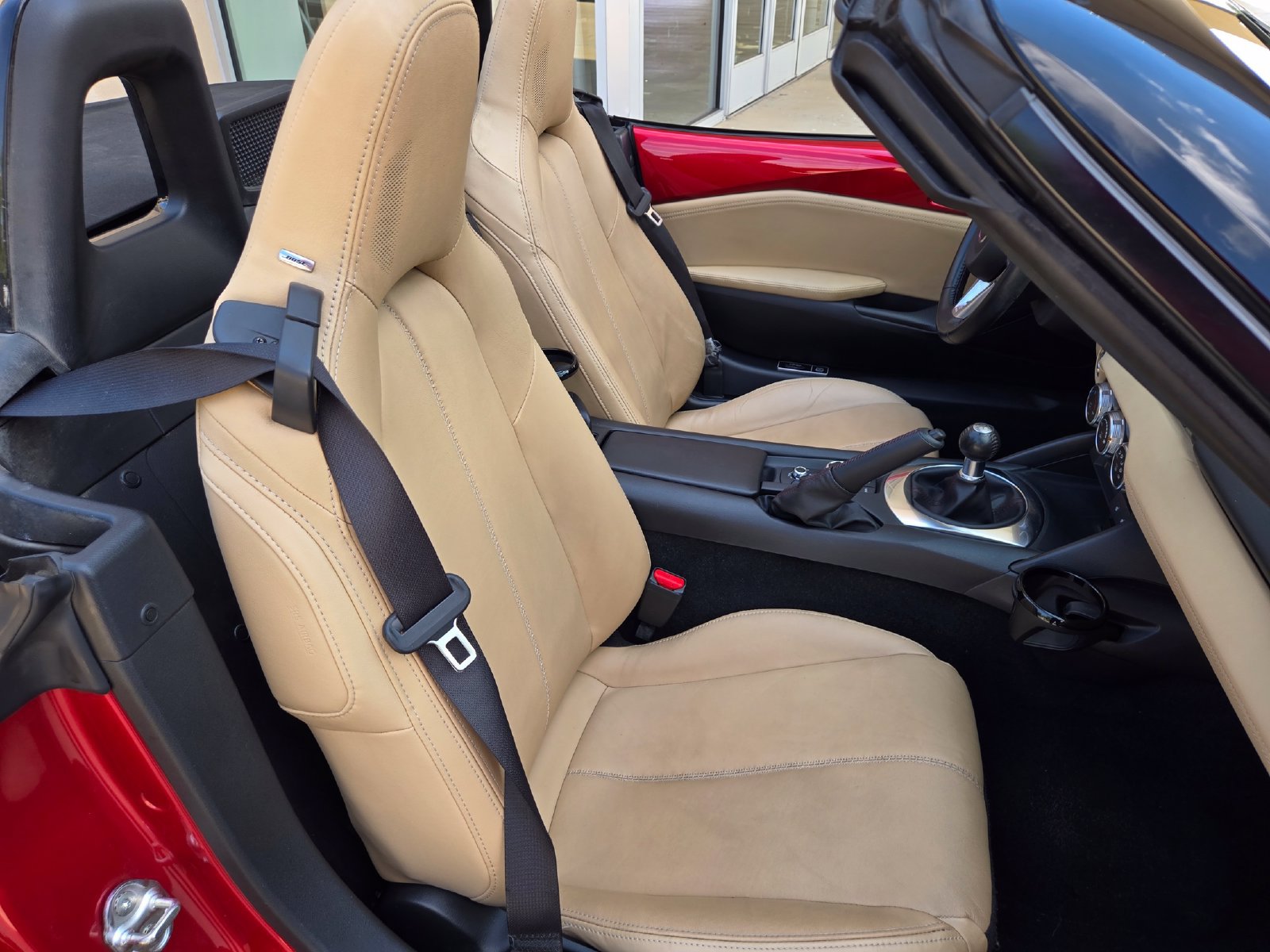 Used 2016 MAZDA MX-5 Miata Grand Touring RWD image 25