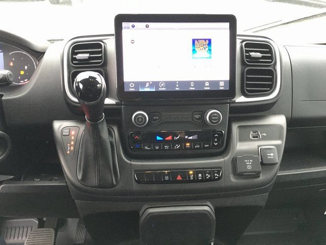Used 2024 RAM ProMaster 3500 w/ Leather Interior Group FWD image 19
