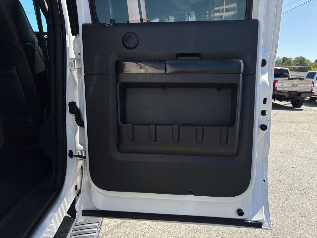 Used 2013 Ford F250 Platinum w/ FX4 Off Road Pkg image 25