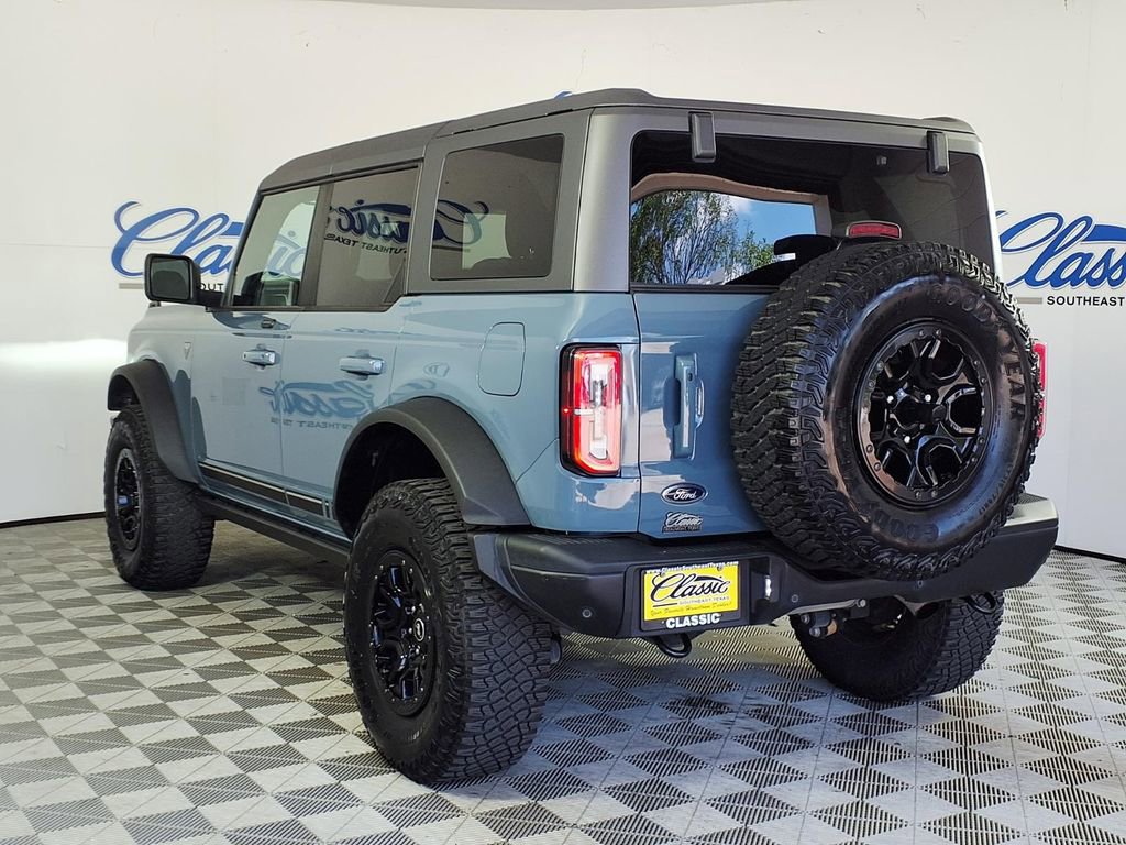 Used 2021 Ford Bronco First Edition image 2