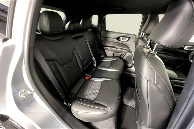 New 2026 Jeep Compass Latitude AWD/4WD image 10