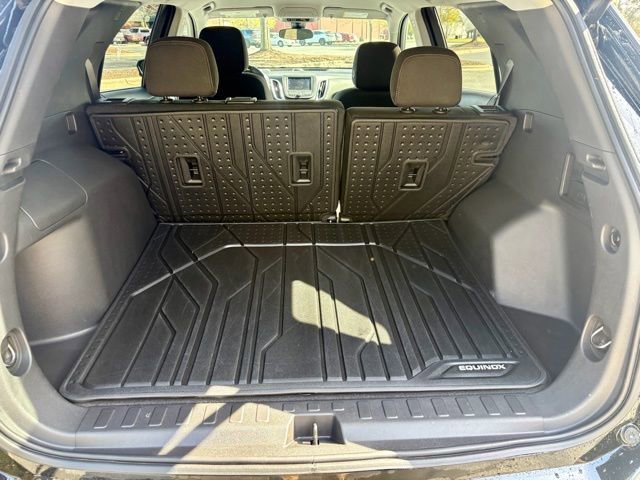 Used 2024 Chevrolet Equinox LT w/ LPO, Floor Liner Package image 17