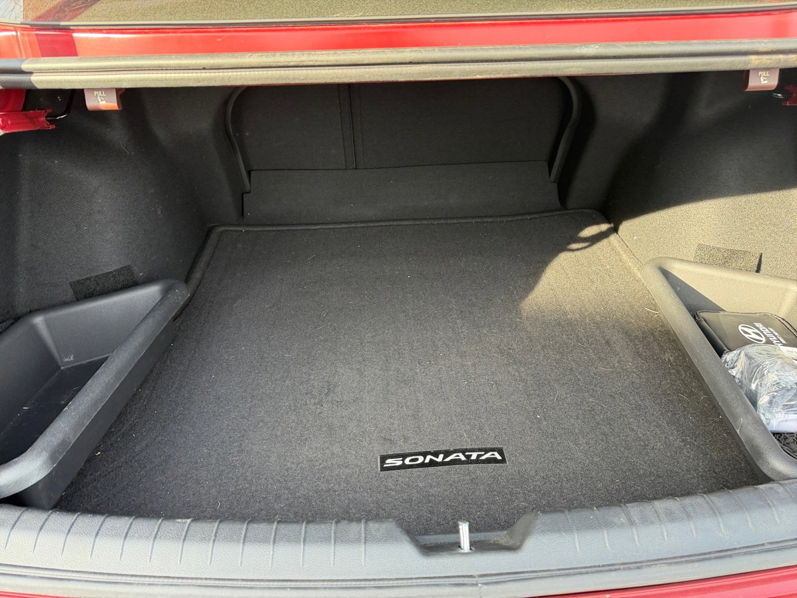 Used 2023 Hyundai Sonata Limited w/ Preferred Accessory Package image 16