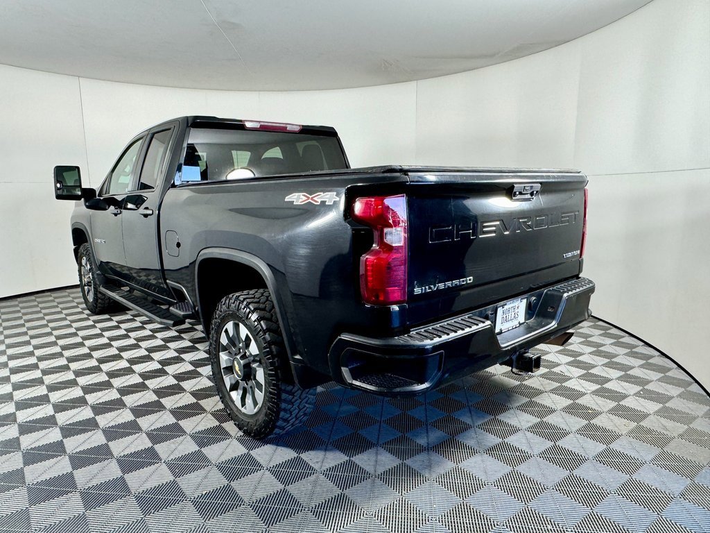 Used 2022 Chevrolet Silverado 2500 Custom w/ Custom Value Package image 5