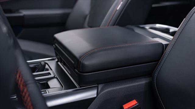 Used 2025 Ford F150 Raptor image 45