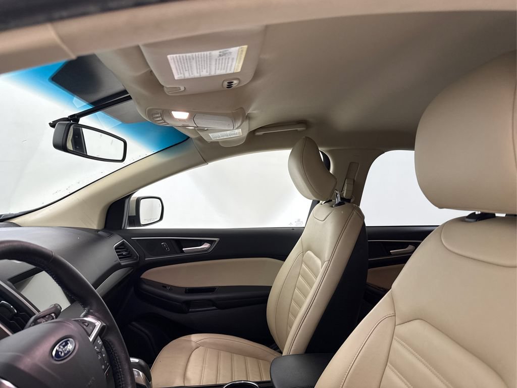 Used 2017 Ford Edge SEL w/ Equipment Group 201A FWD image 31