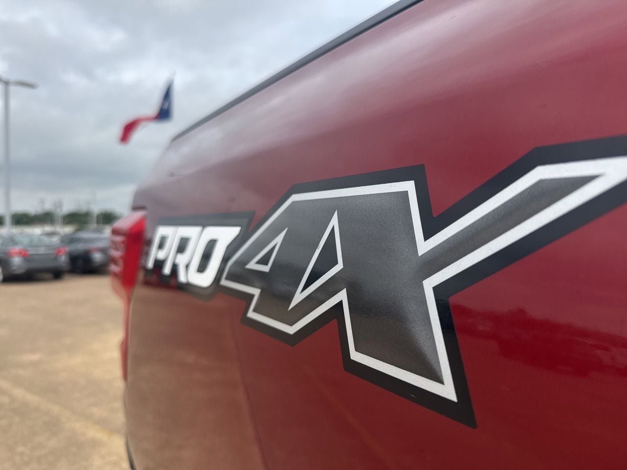 Used 2016 Nissan Titan PRO-4X AWD/4WD image 37