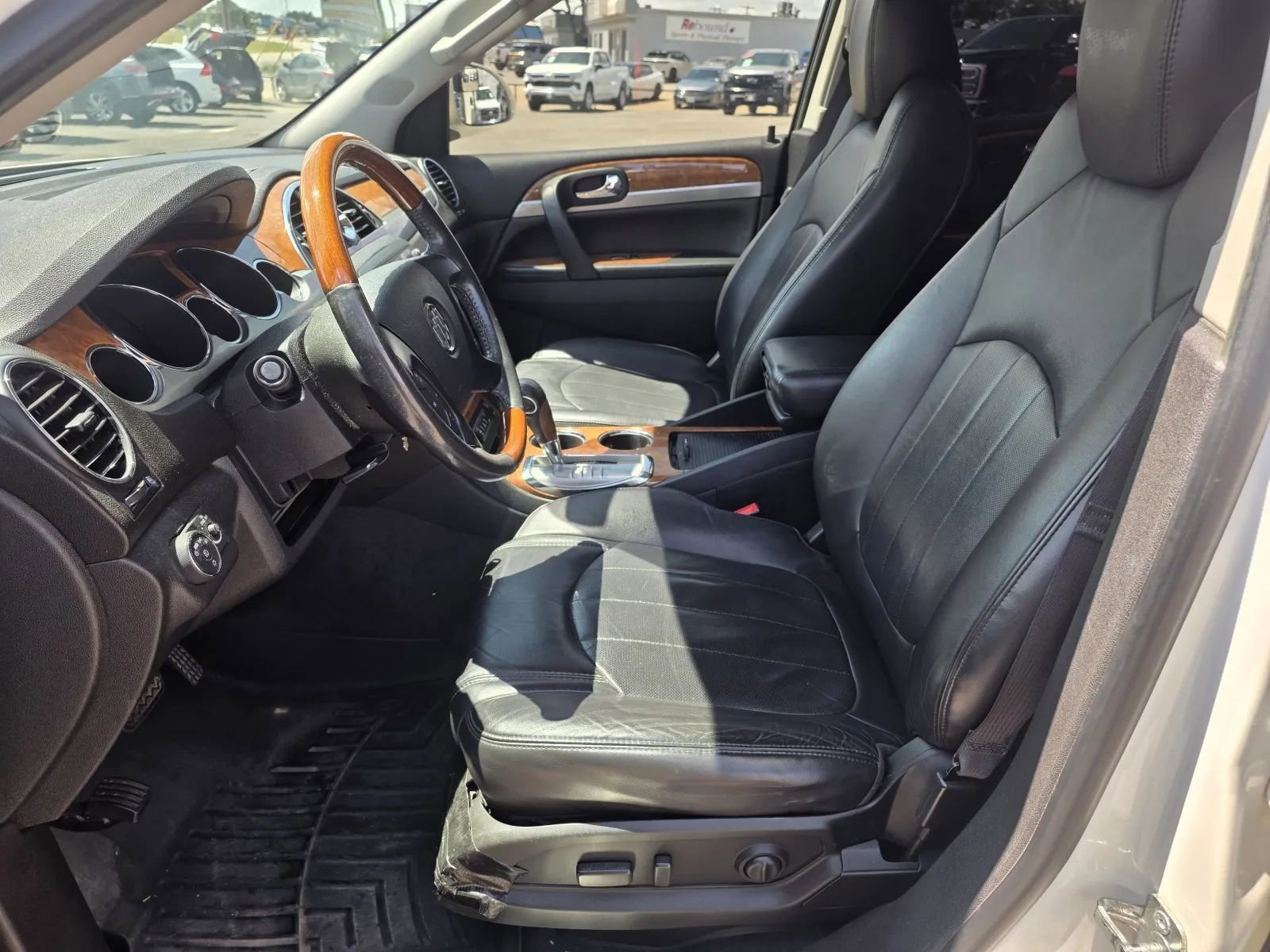 Used 2012 Buick Enclave Leather w/ LPO, Cargo Convenience Pkg FWD image 8