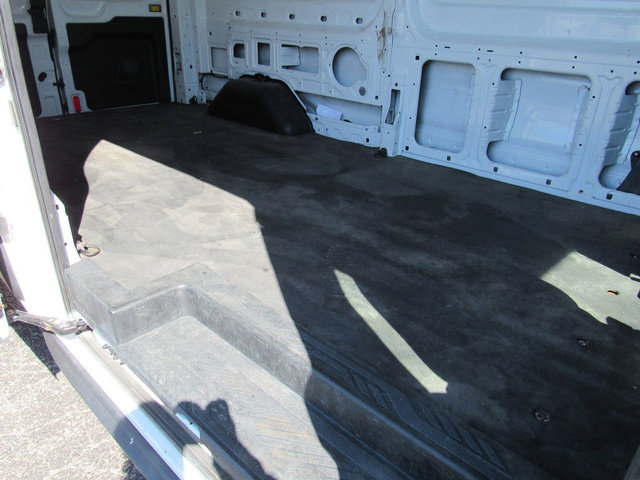 Used 2020 Ford Transit 150 Medium Roof RWD image 19