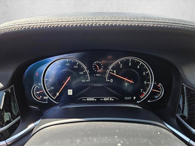 Used 2019 BMW 750i w/ M Sport Package RWD image 11