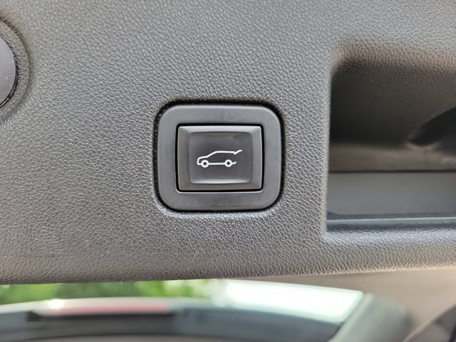 Used 2019 Chevrolet Equinox LT FWD image 30