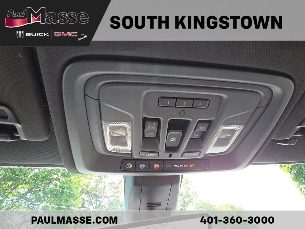 Used 2021 Chevrolet Silverado 1500 High Country w/ Technology Package AWD/4WD image 15