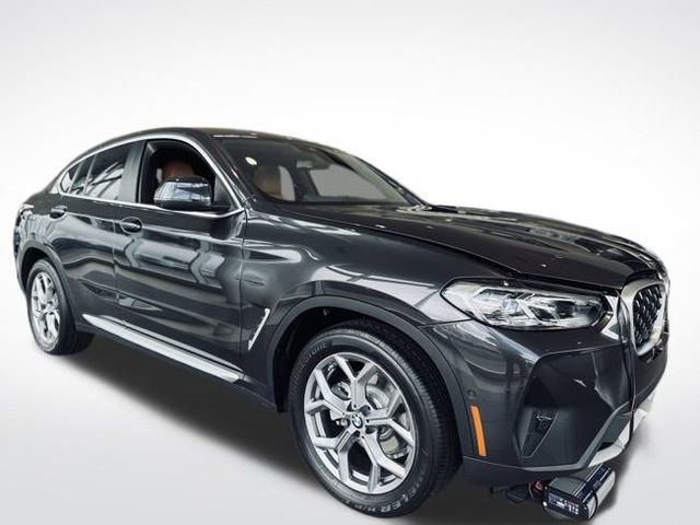 New 2025 BMW X4 xDrive30i w/ Premium Package image 3