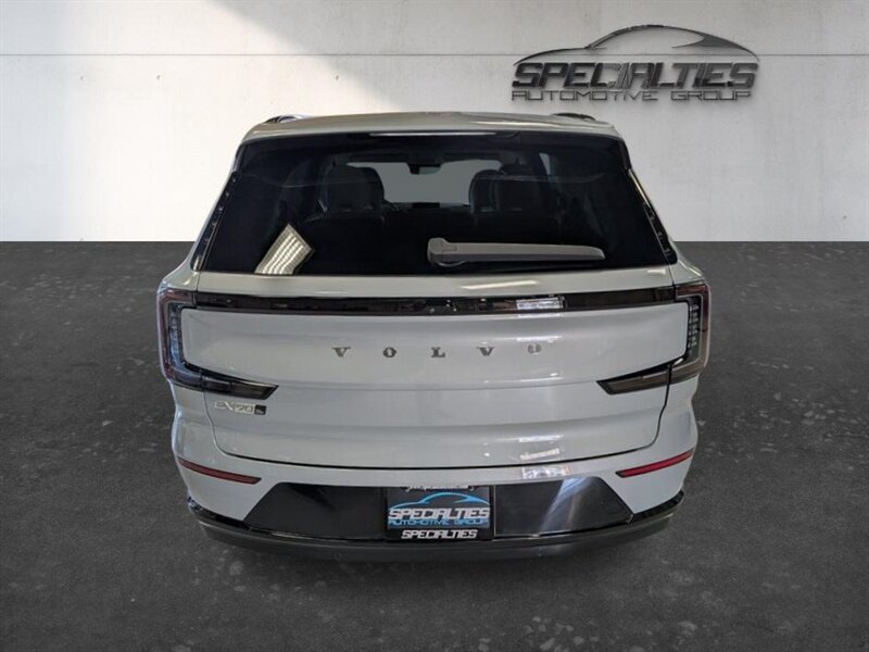 Used 2025 Volvo EX90 Ultra AWD/4WD image 9