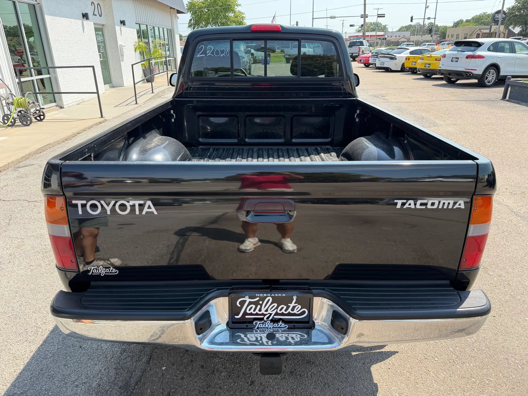 Used 2000 Toyota Tacoma 4x4 Regular Cab w/ Value Edition Plus Pkg image 6