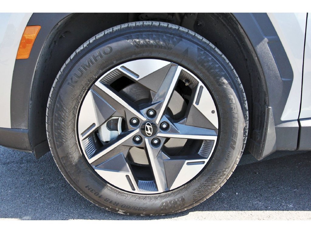 Used 2025 Hyundai Tucson SEL FWD image 36