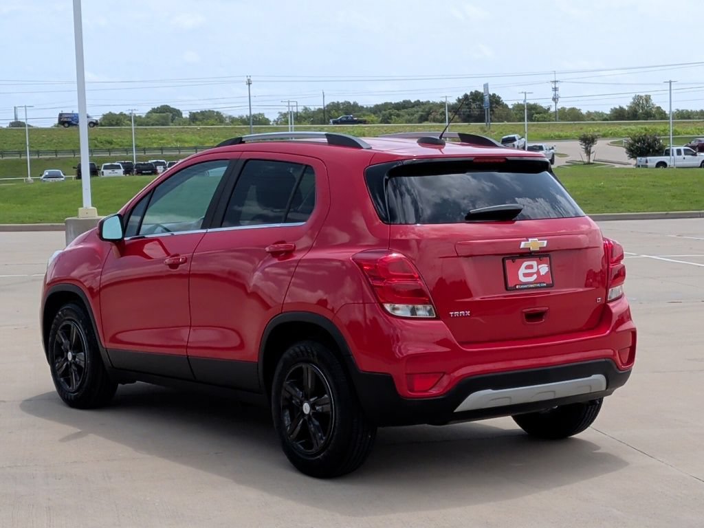 Used 2020 Chevrolet Trax LT FWD image 6