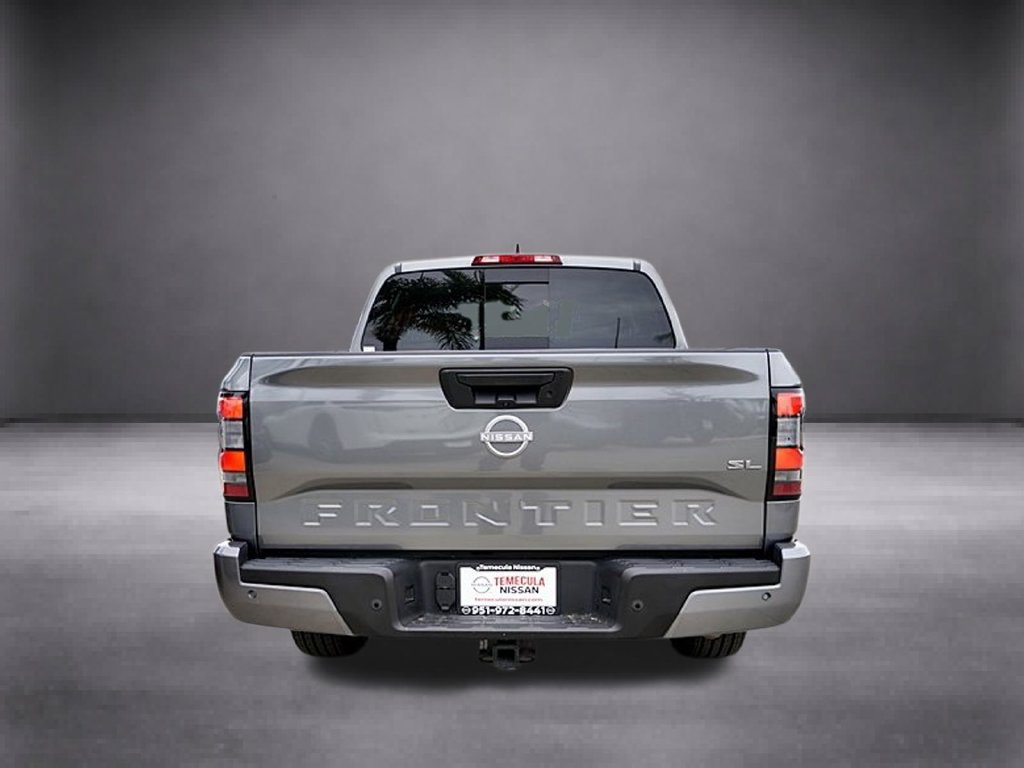 Certified 2024 Nissan Frontier SL w/ Technology Package RWD image 6