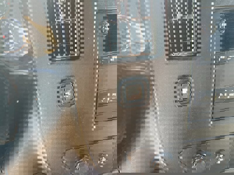 Used 2021 Chevrolet Express 2500 w/ Driver Convenience Package image 21