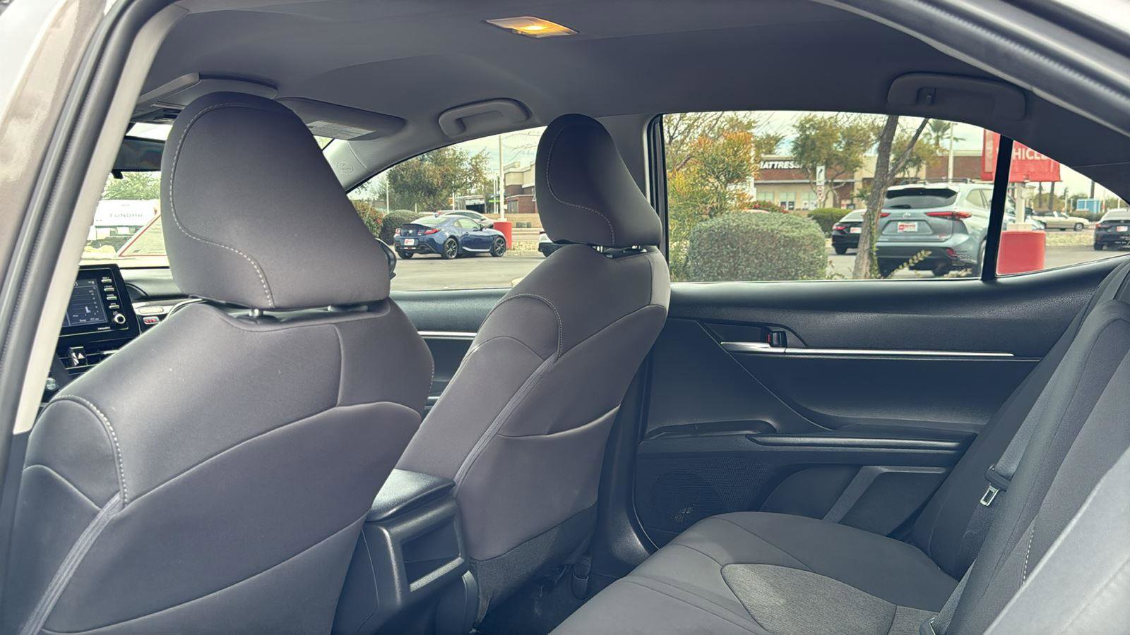 Used 2023 Toyota Camry LE image 27