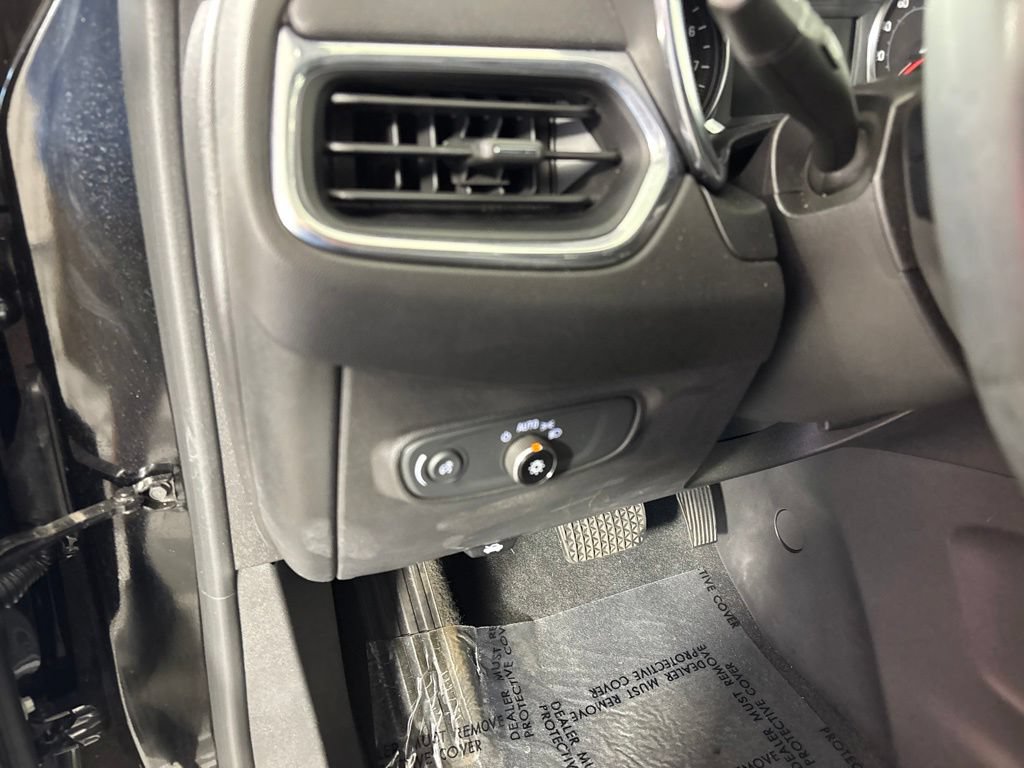 Certified 2023 Chevrolet Equinox LT AWD/4WD image 25