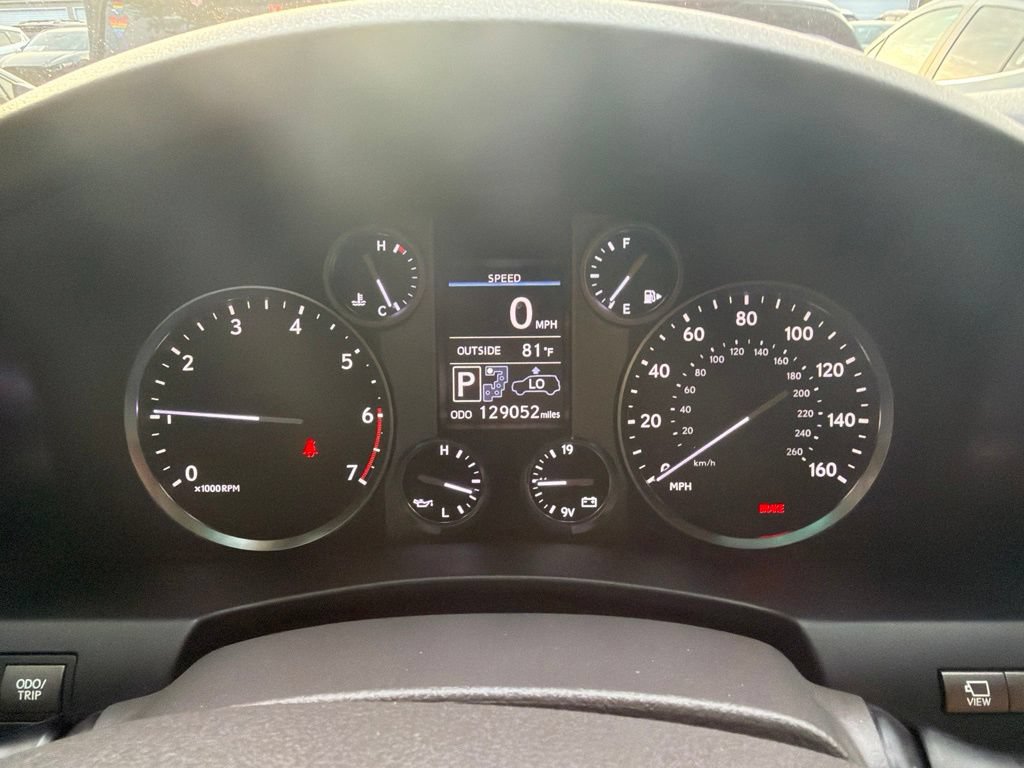 Used 2014 Lexus LX 570 4WD image 15