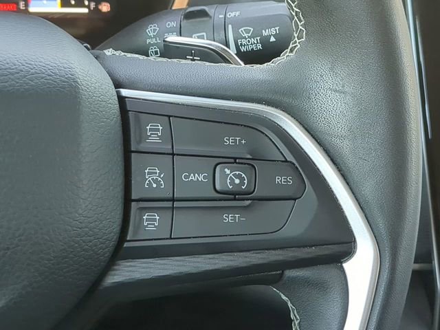 Certified 2023 Jeep Grand Cherokee Laredo image 29