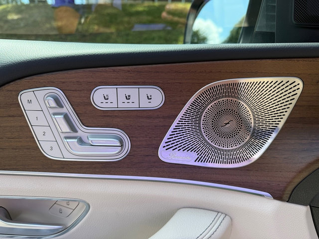 Used 2023 Mercedes-Benz GLE 350 4MATIC image 12