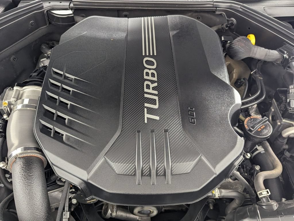 Used 2019 Genesis G70 3.3T Advanced RWD image 9