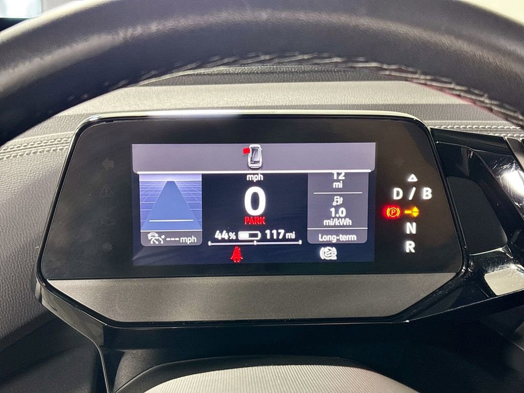 Used 2023 Volkswagen ID.4 Pro S Plus image 14