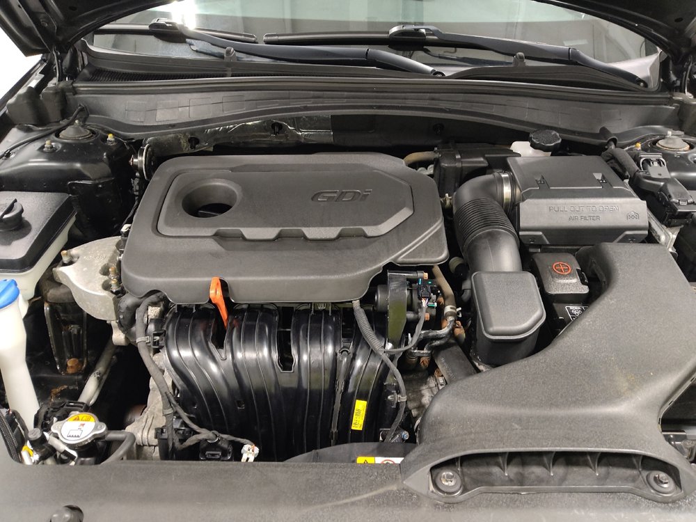 Used 2018 Kia Optima LX w/ 17" Alloy Wheels Package image 30