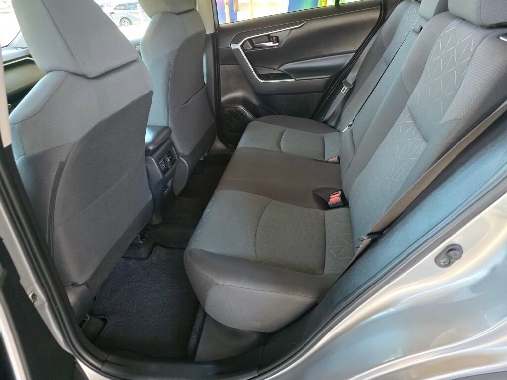 Used 2024 Toyota RAV4 XLE w/ Convenience Package AWD/4WD image 18