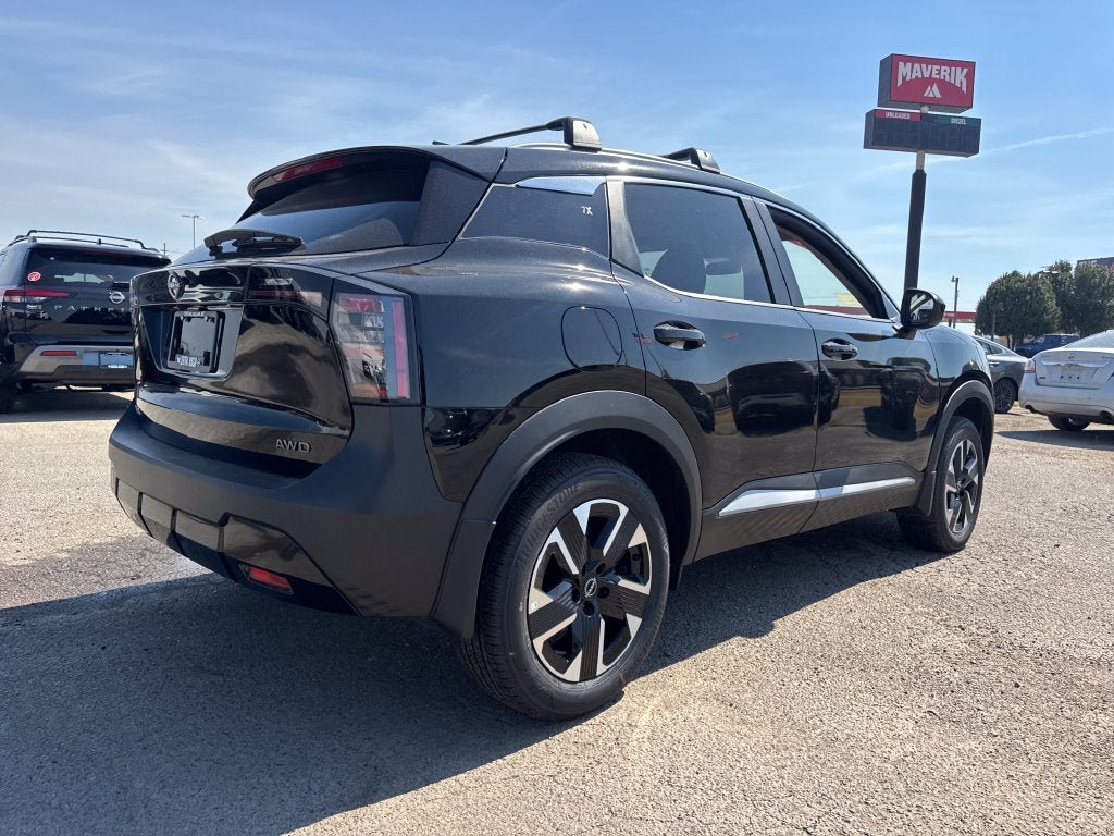 New 2027 Nissan Kicks SV AWD/4WD image 7