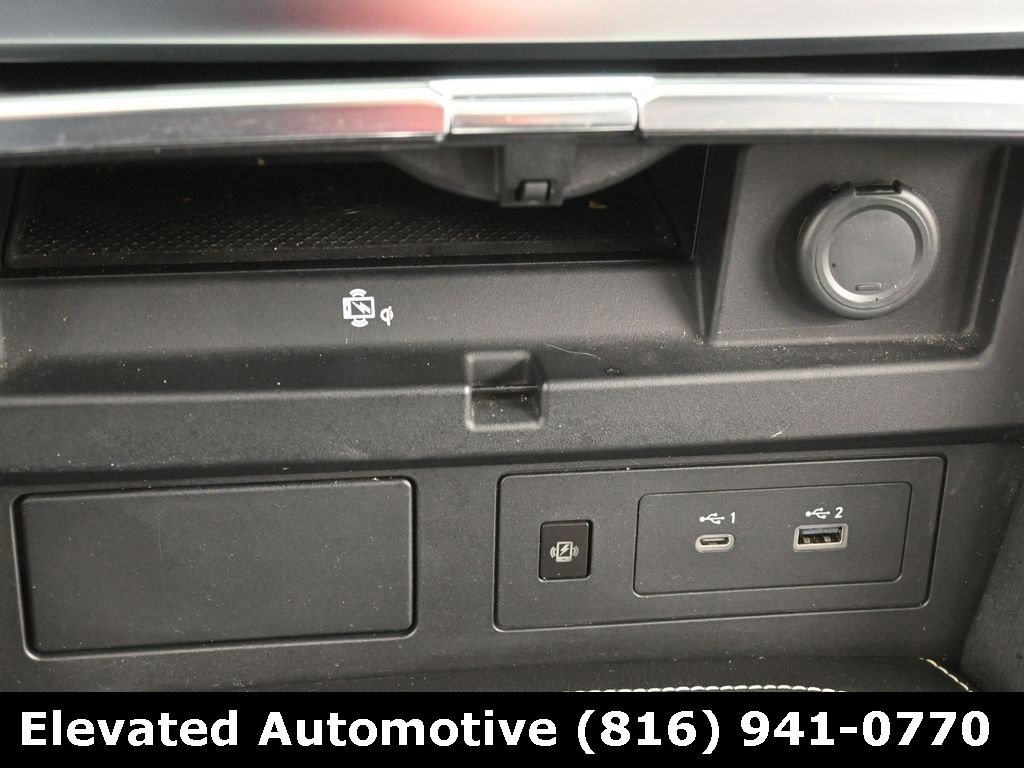 Used 2023 INFINITI QX80 Premium Select w/ All-Season Package image 25