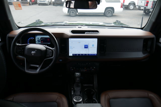 Used 2024 Ford Bronco Outer Banks AWD/4WD image 6