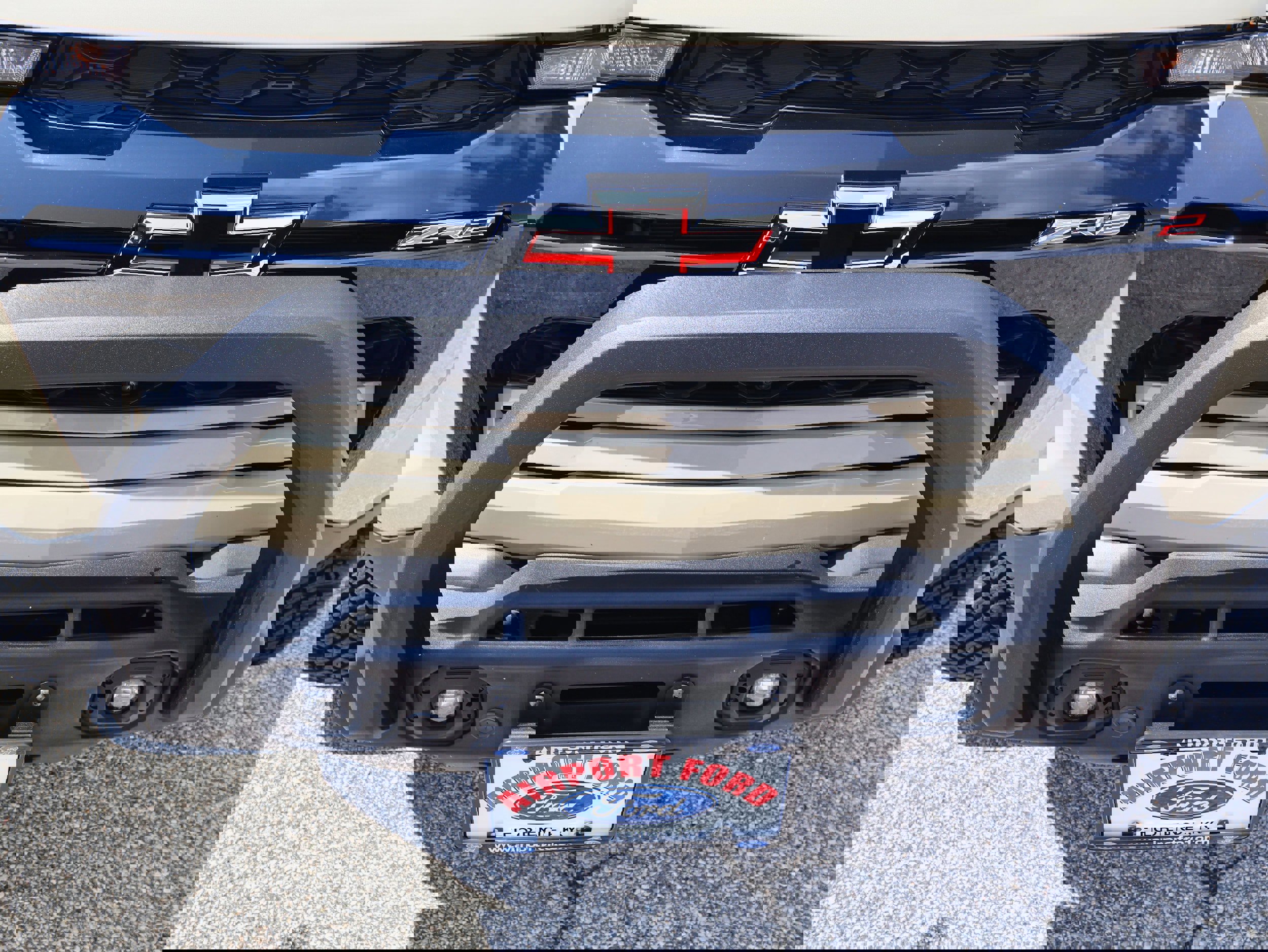 Used 2023 Chevrolet Colorado ZR2 w/ Desert Boss Special Edition image 11