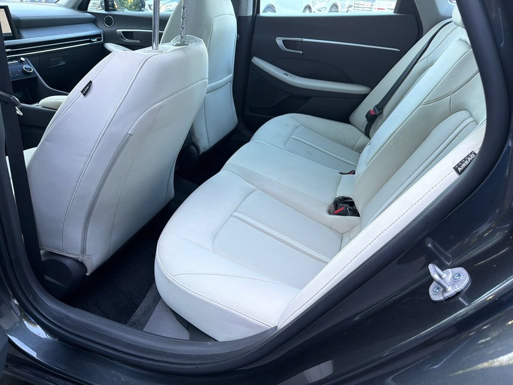 Used 2025 Hyundai Sonata SEL FWD image 20
