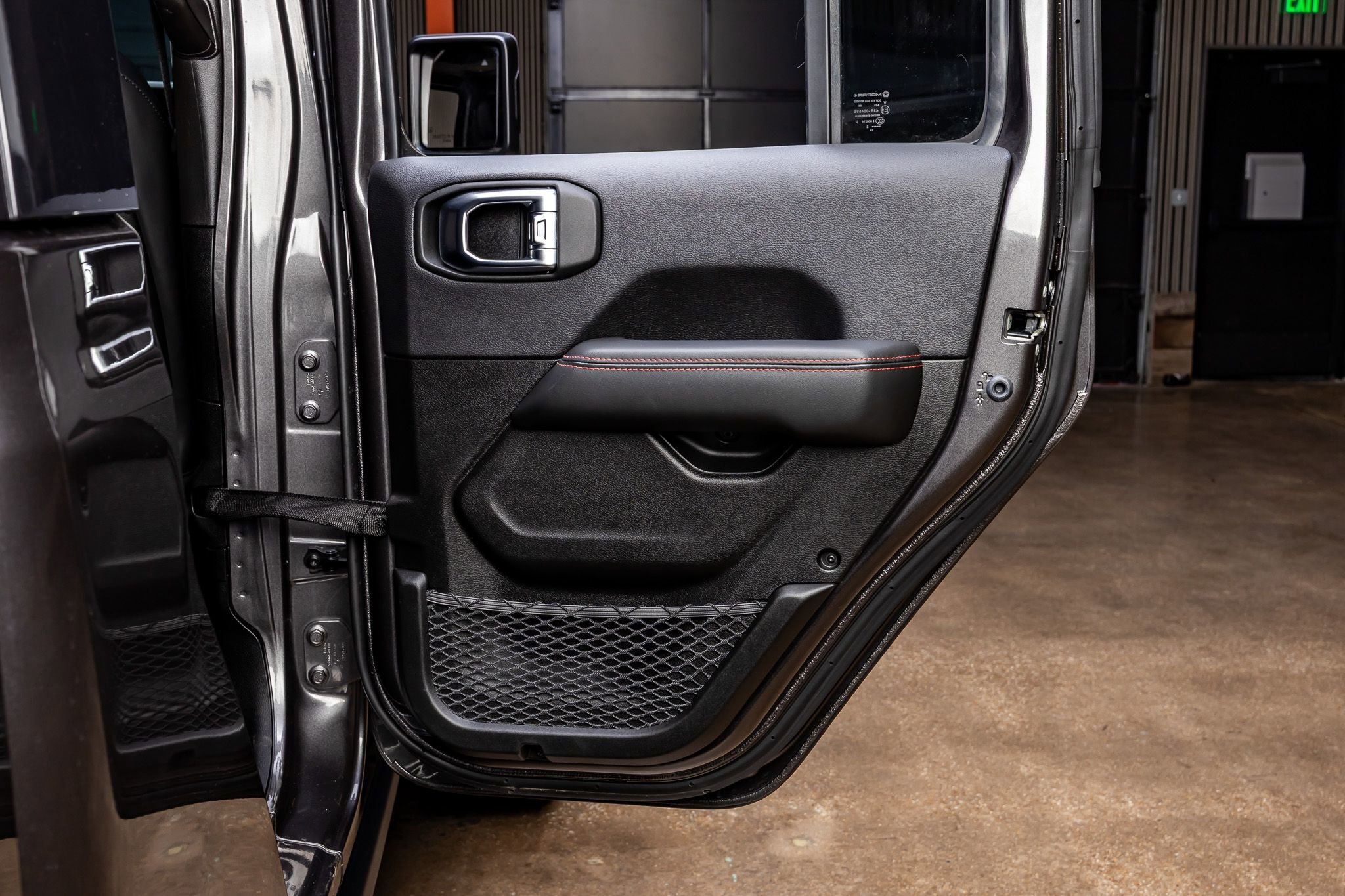 Used 2025 Jeep Gladiator Rubicon image 38