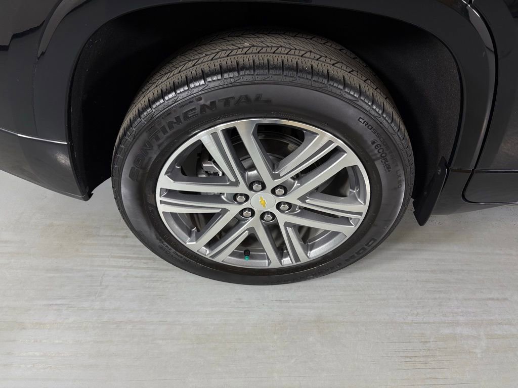 Used 2023 Chevrolet Traverse High Country w/ LPO, Floor Liner Package image 11
