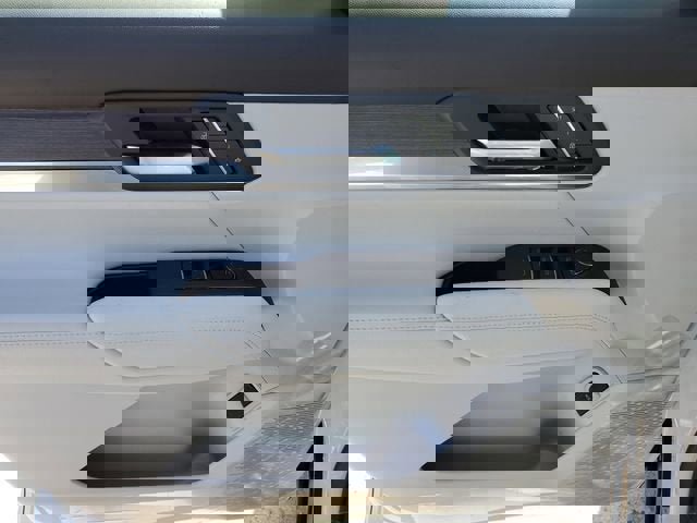 New 2026 GMC Terrain Denali image 17