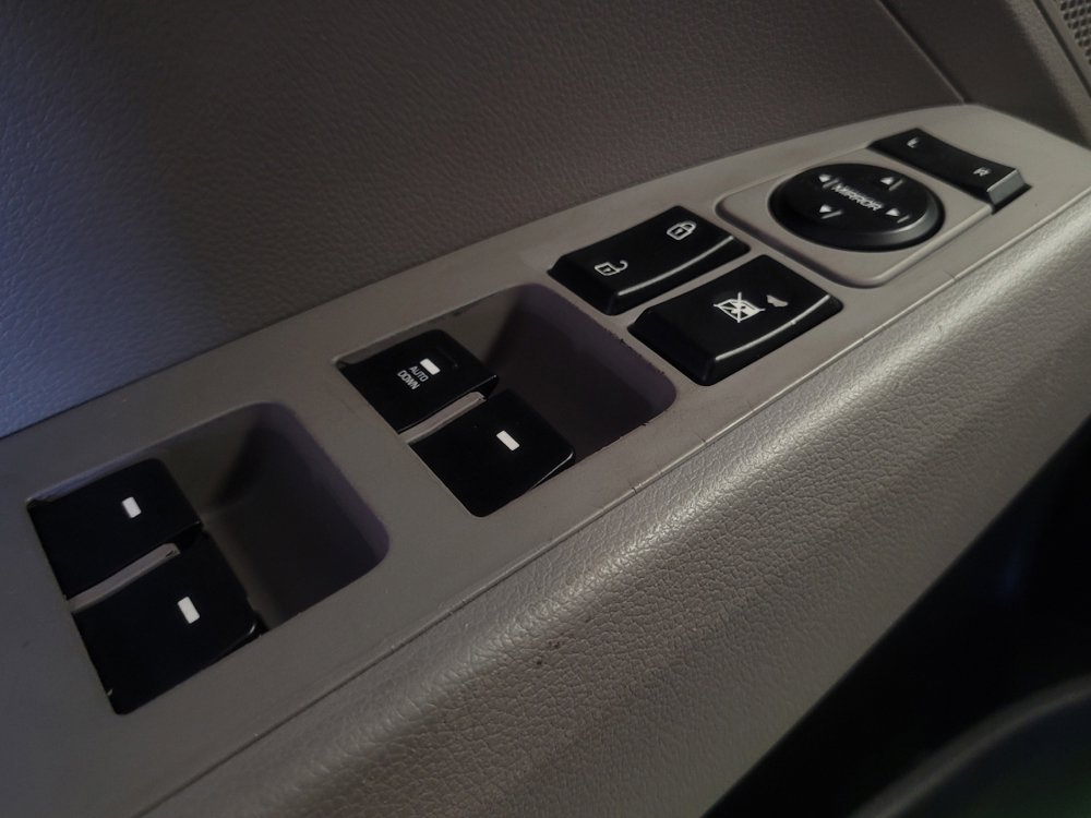 Used 2019 Hyundai Elantra SE image 27