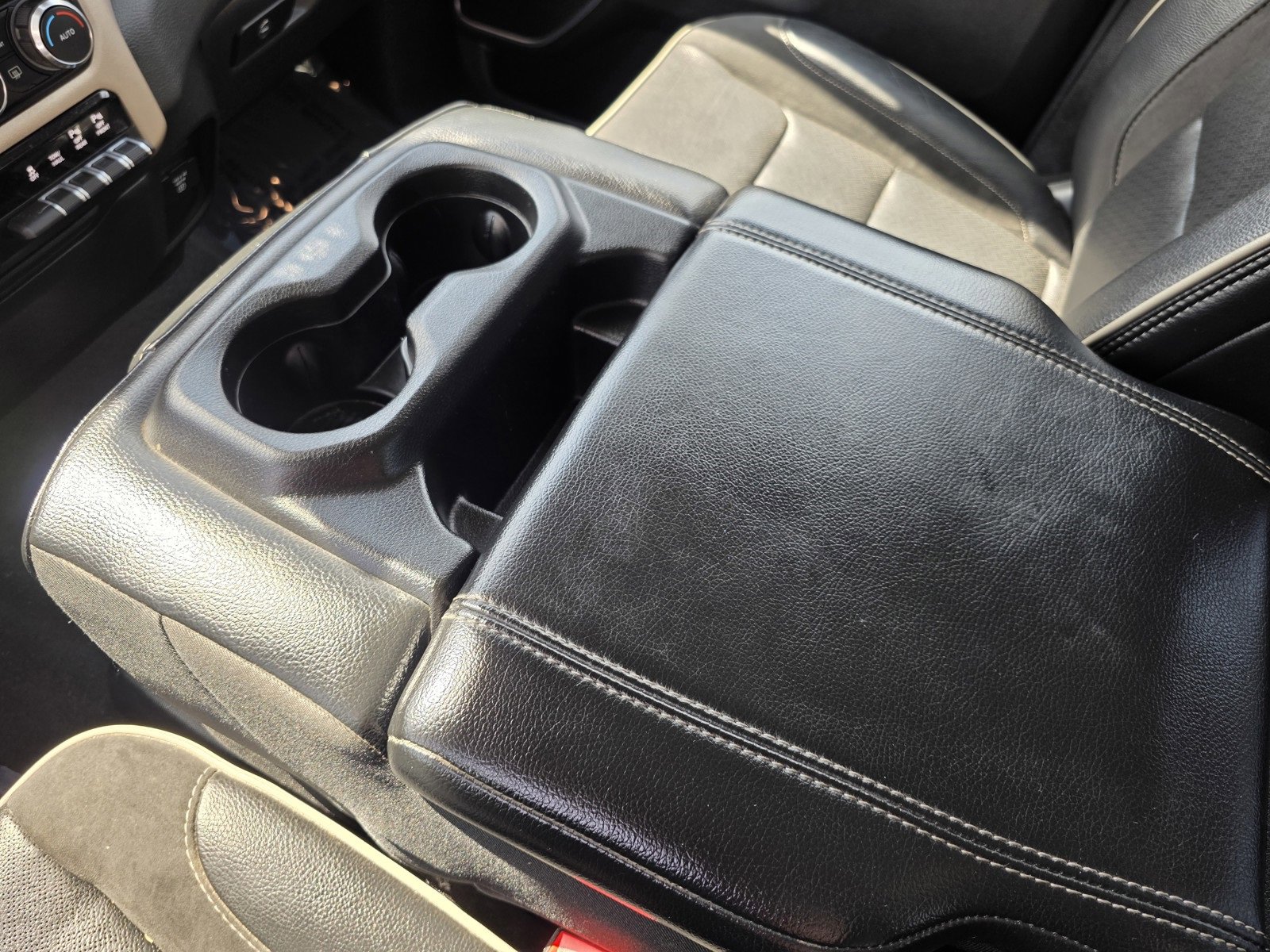 Used 2022 RAM 1500 Laramie image 30